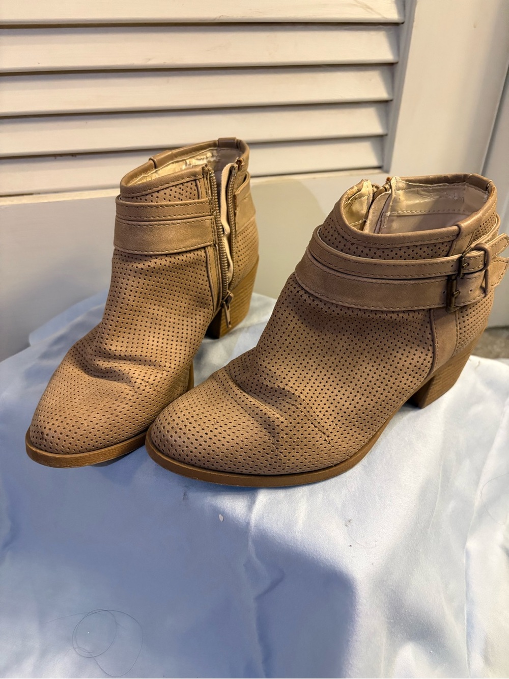 Qupid Perforated Tan Ankle Booties with Buckle Strap